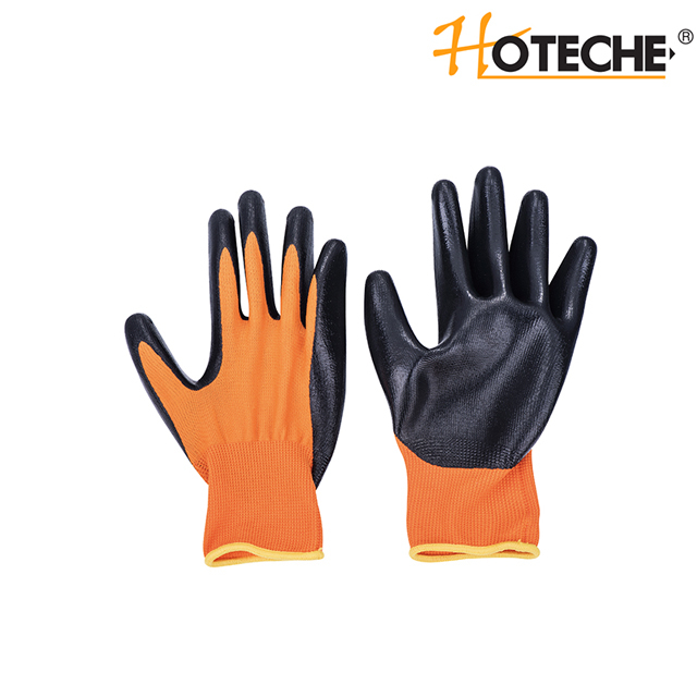 13G NITRILE GLOVES